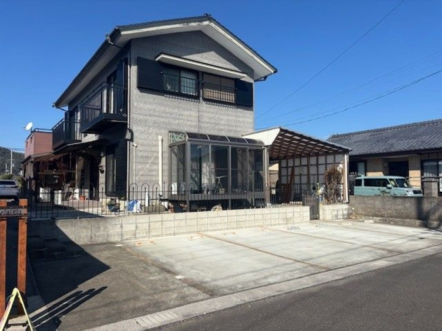 【店舗付住宅】日向市財光寺